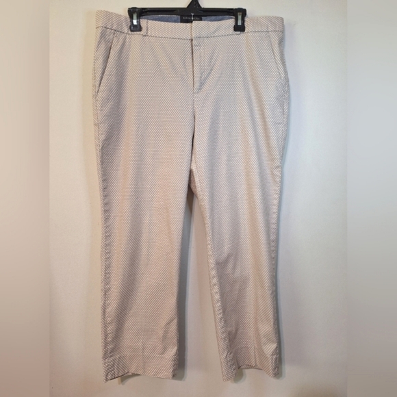 Banana Republic sz 14 Hampton fit beige diamond Polka-dot crop pants - Picture 1 of 5